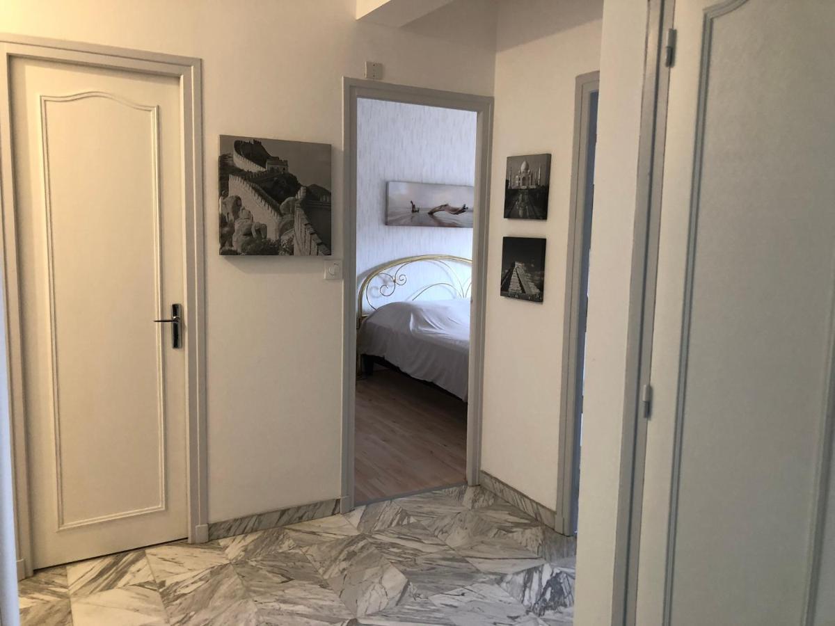 L'Appartement D'Helene Sarlat-la-Caneda Exterior photo